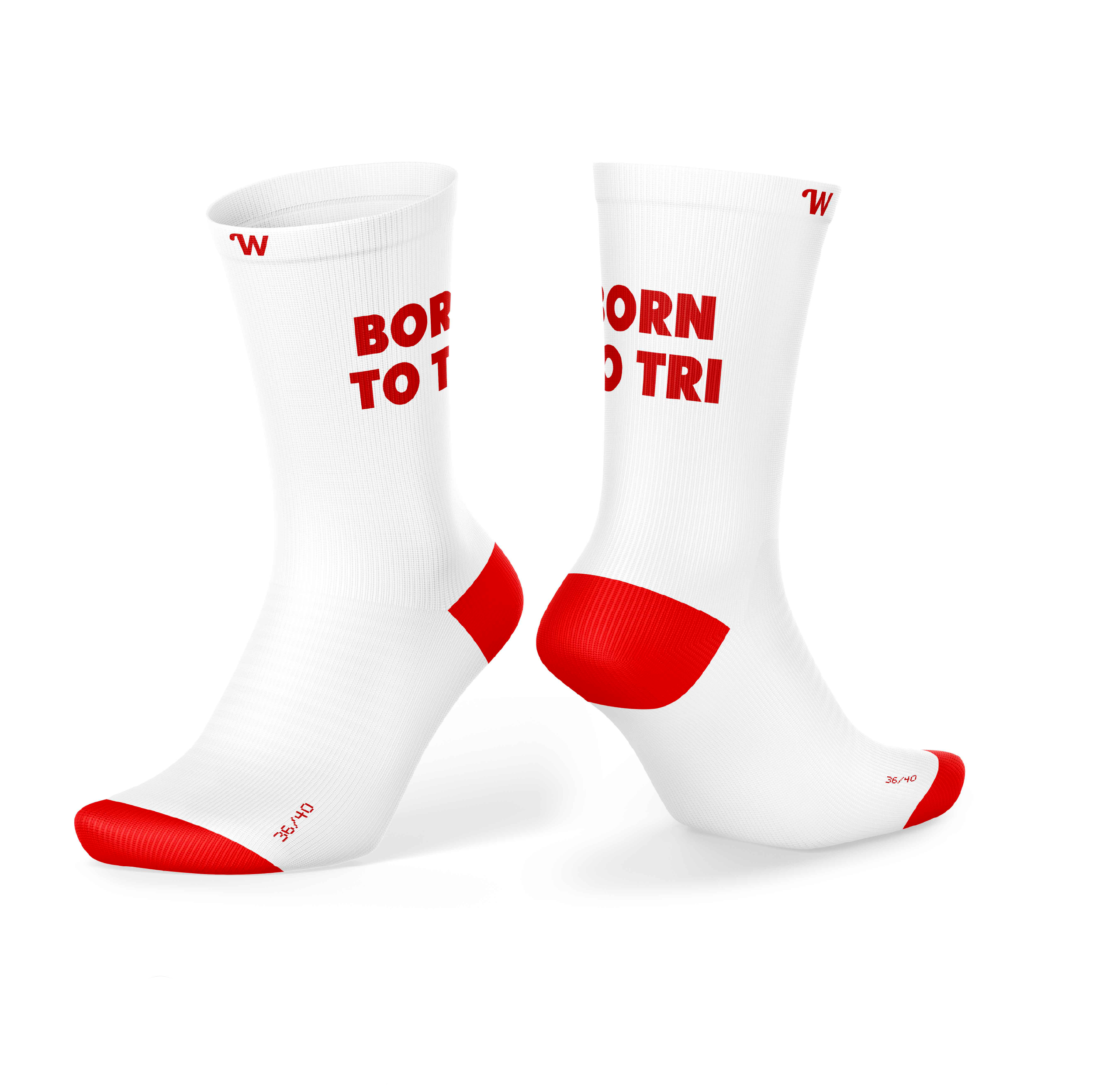 Calcetines Born To Tri — diseño técnico blanco con detalles rojos para triatletas